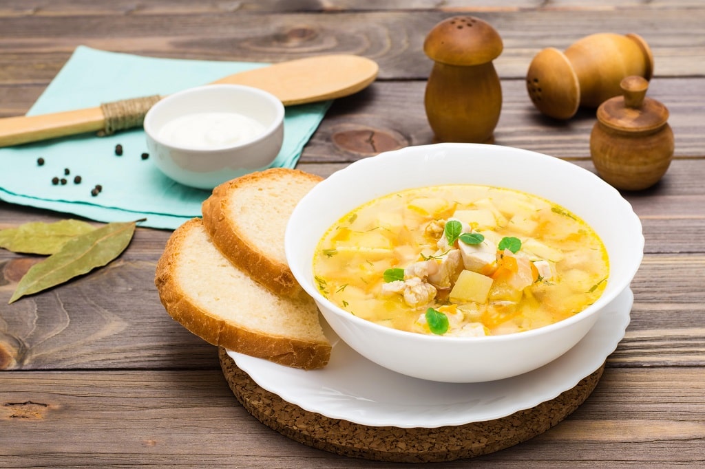 o que acontece se você comer caldo de galinha ruim